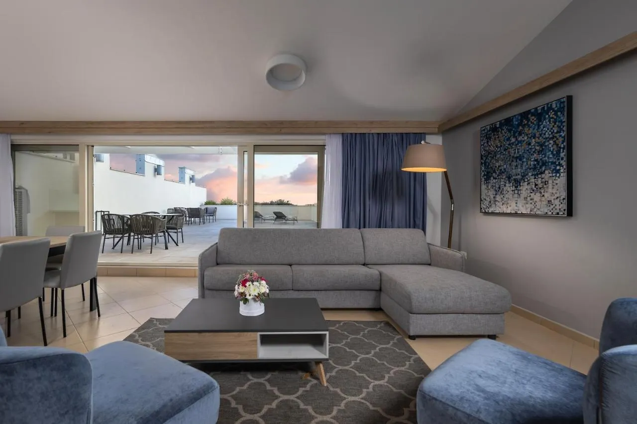 Sunset Garden Palace Apartments