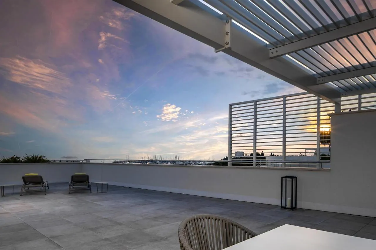 Sunset Garden Palace Apartments Ουμάγκ